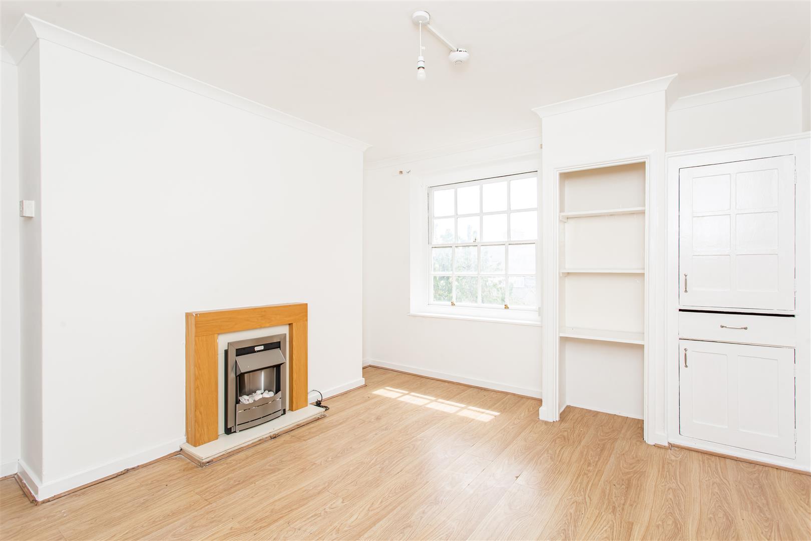 3 bed property in Bracken House, Bow